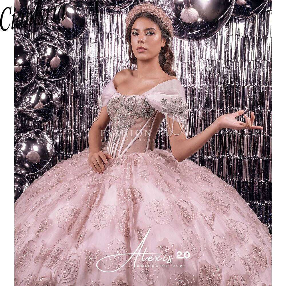 Princess Pink Quinceanera Dresses Sweet Years Girl Birthday Party Lace Appliques Robe Quincea era Rouge Customized