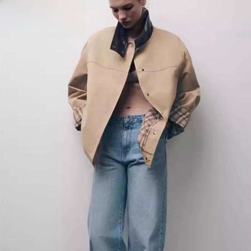 Fashion 2026 Spring Women's Loose Fit Stand Collar Patchwork Plaid Jaet Outerwear Versatile Long Sve Button Closure Coat