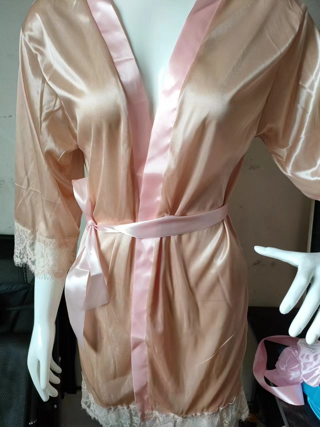 Designer's Luxurious Enhanced And Alluring Underwear, Fashionable Style, Bathrobes, Sexy Ice Silk Pajamas, Family Pajamas