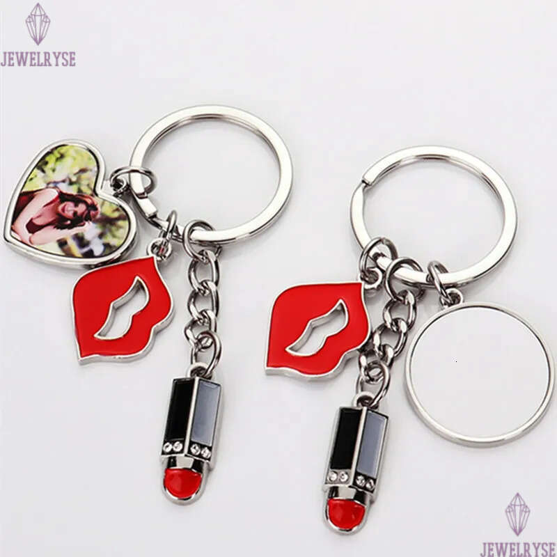 Sublimation Blank DIY Heart Round Red Lip Lipstick Alloy Silver Plated Pendants Designer Jewelry Lover Keychains Key Rings For Family Gift