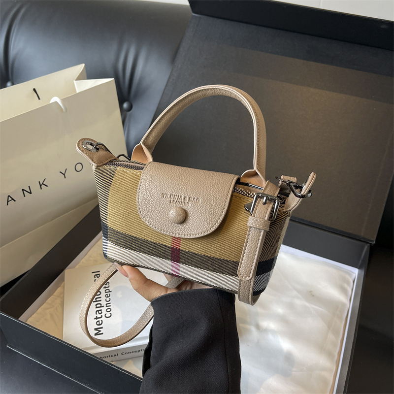 free shipping Designer Dumpling Bags Summer New Women's Plaid Mini Korean Style Minimalist High-End Handheld Shoulder Crossbody Bag