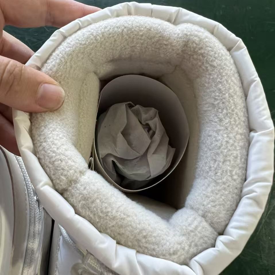 Free Shipping Fashionable simple waterproof anti slip boots with short sleeves thick warm snow hot