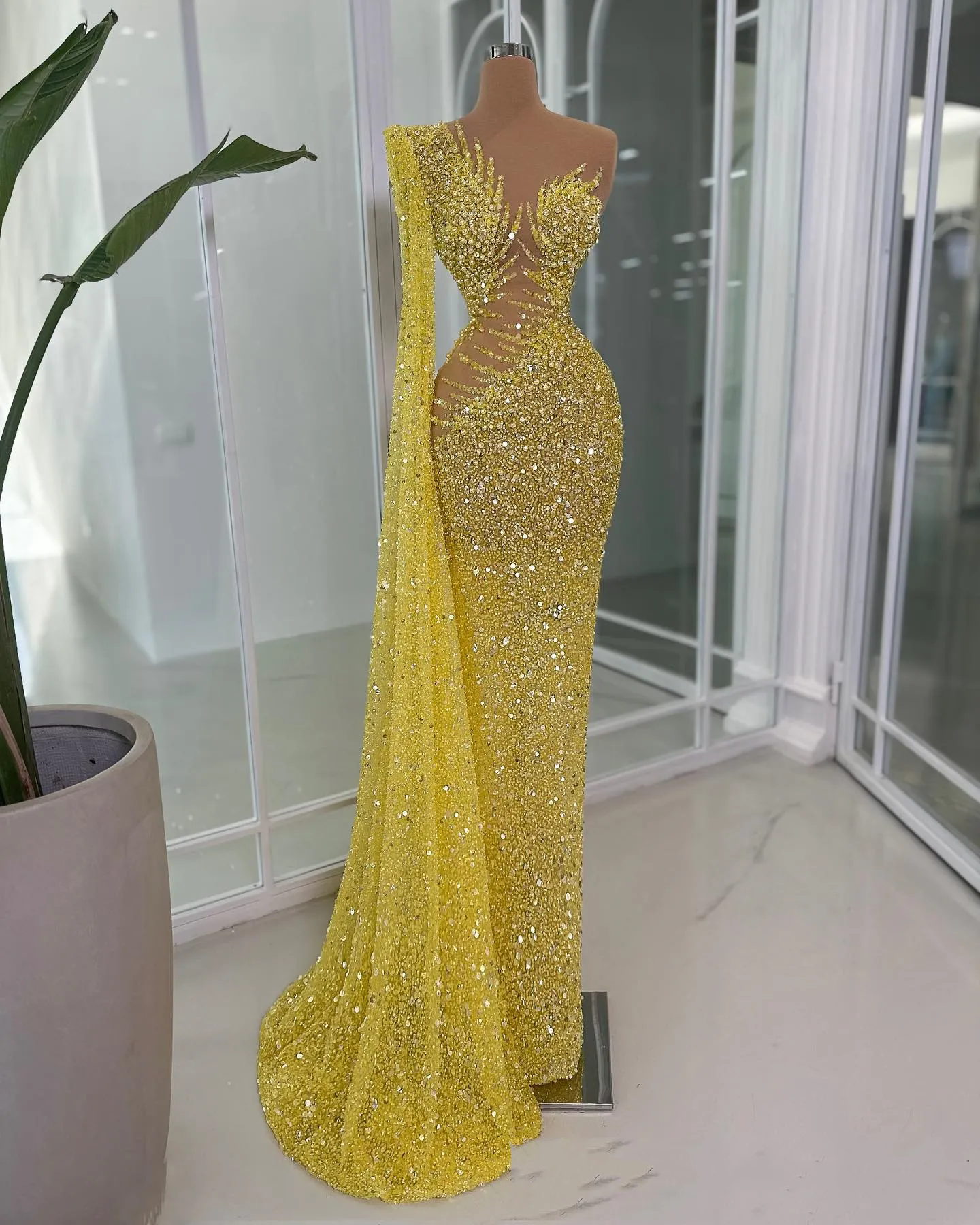 2026 Gold Prom Dresses for Black Women Evening Dresses Illusion Mermaid Promdress Beaded Lace One Shoulder Sequined Lace Pearls Second Reception Dress