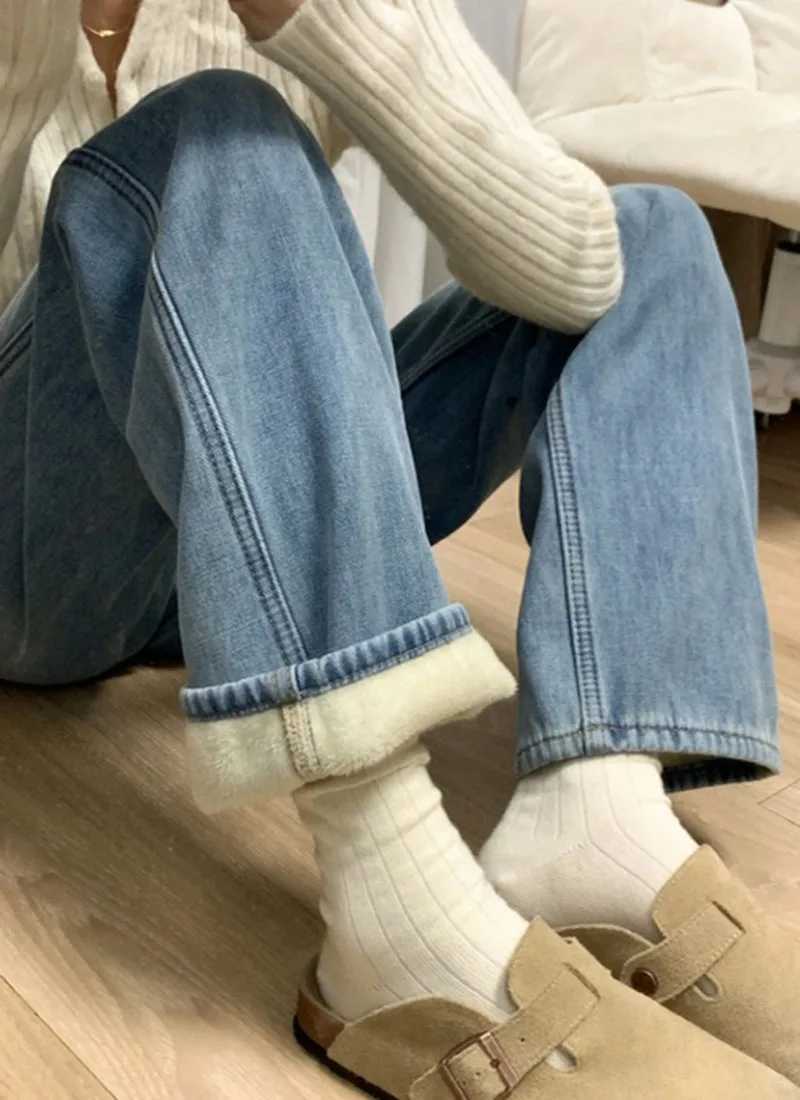 Thick Fabric Waist Straight Leg Jeans Women Popular Winter Plus Size Slimming High Waisted Warm Wide Leg Pants Fashion ItemT251208