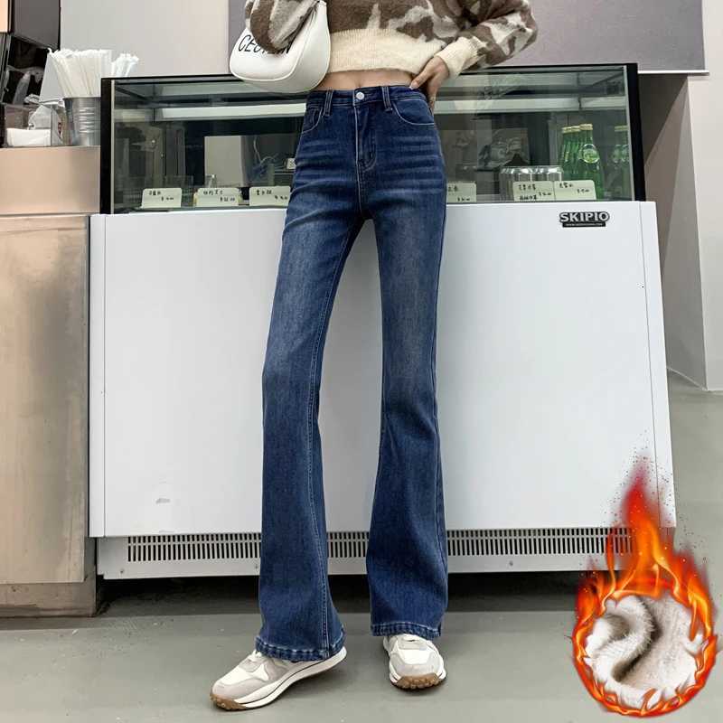 Winter Warm Womens Jeans Fashion Slim Thicken Fleece Flared Pants High Waist Elastic Skinny Velvet Plus Length Female JeansT251208