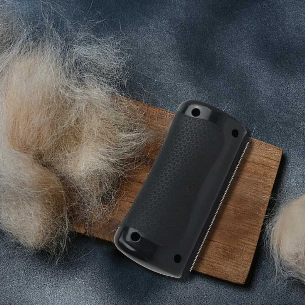 Pet Deshedding Brush Pet Fur Knot Cutter Deshedding Tool for Dogs Cats with Long Short Fur M251208 - view 4