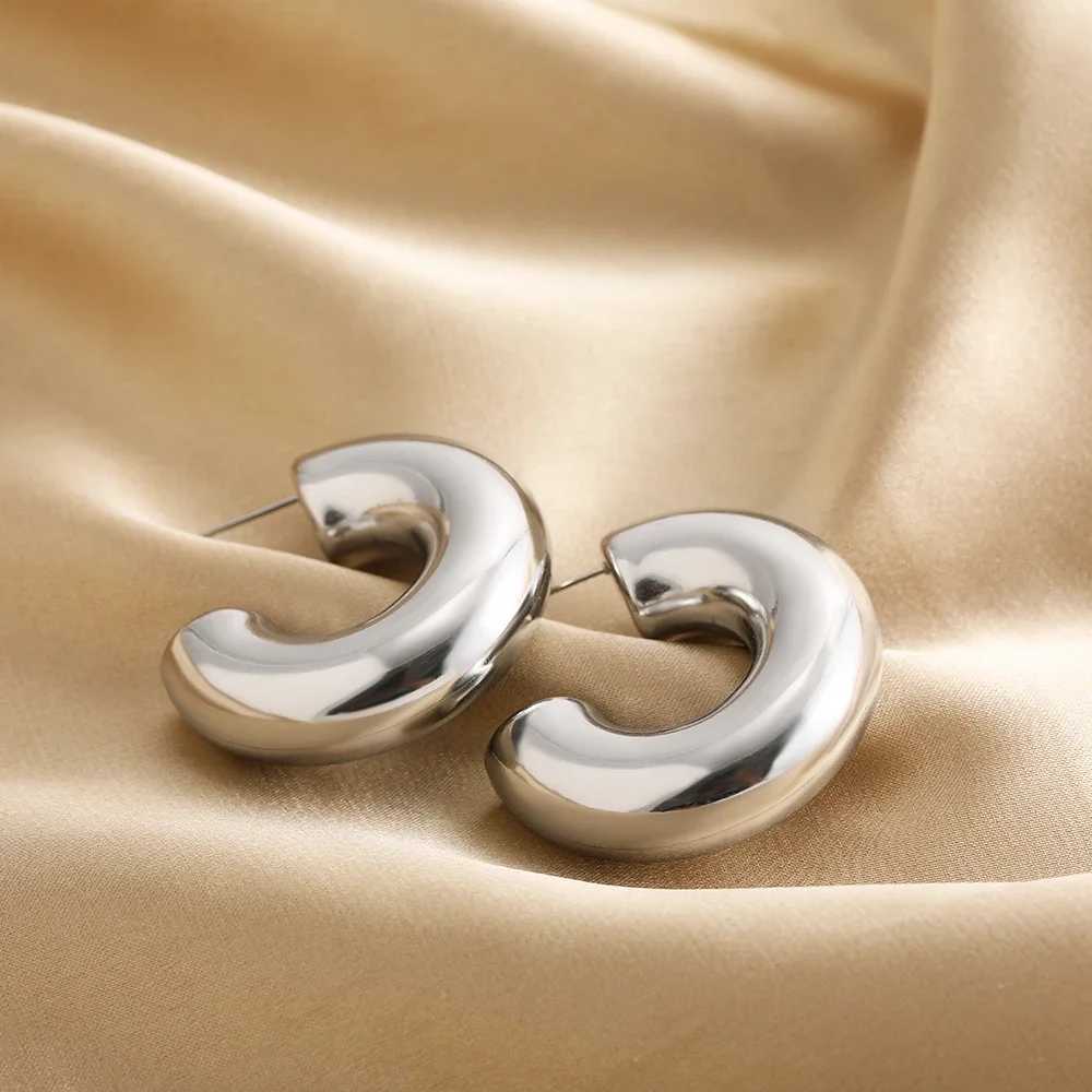 New Retro Stainless Steel Chunky C Shape Hoop Earrings Glossy Gold Plated PVD Circle Round Tube Huggie Hoops Stacked Ear Jewelry J251208