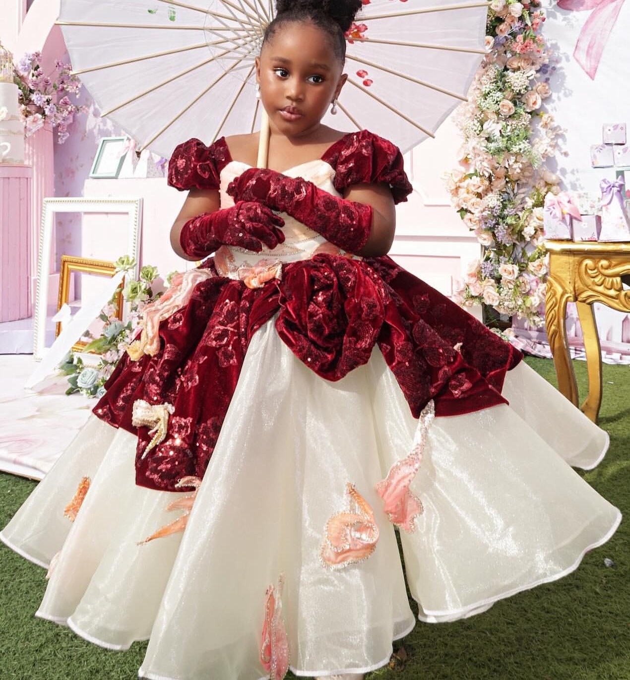 2026 Ivory Burgundy Ball Gown Flower Girl Dresses Florals Organza Portrait Little Girl Christmas Peageant Birthday Christening Tutu Dress Gowns ZJ422