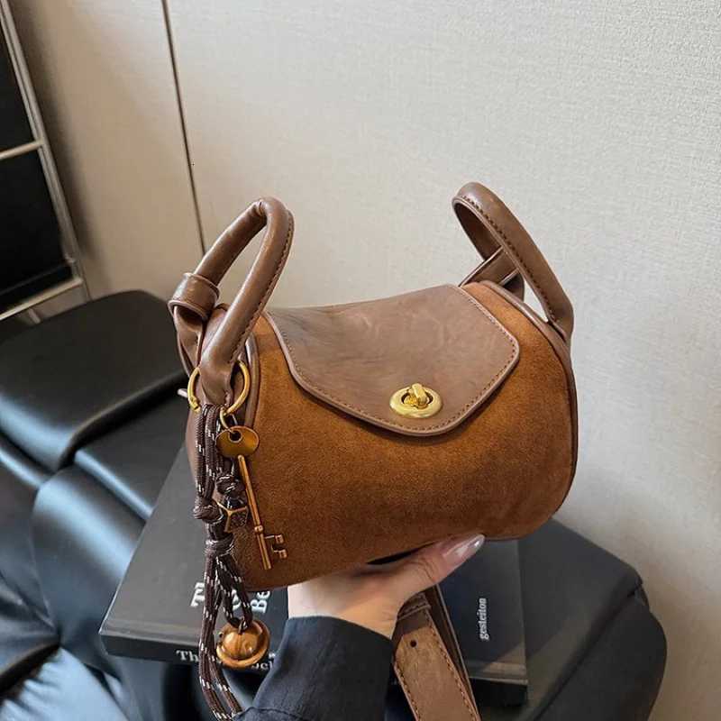 Elegant Ladies Handbags Leather Messenger Bag Classic Popar By Luxury Brand Famous Designer Wen Shoder Bag Y251208