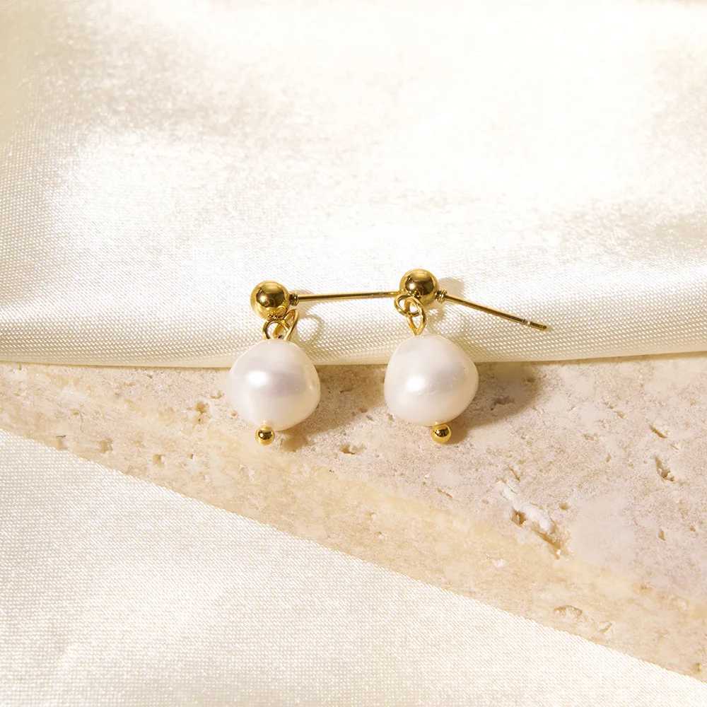 Pearl Drop Earrings For Women Gold Color Stainless Steel Freshwater Pearl Hoop Ear Accessory J251208