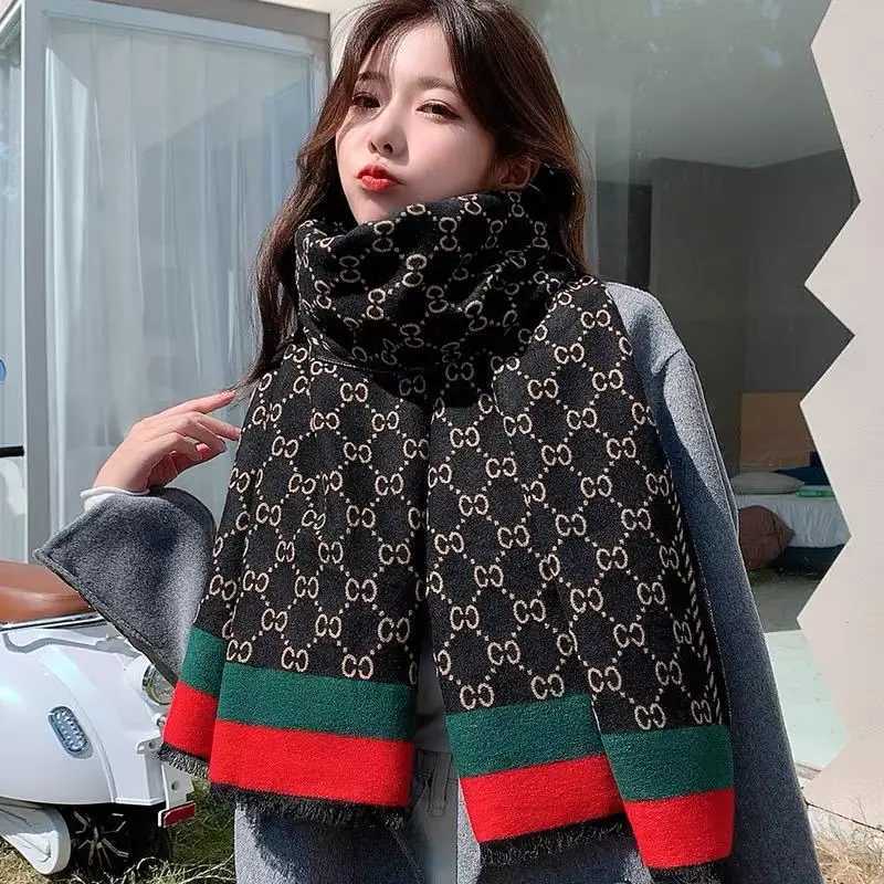 Luxury New Luxury Winter Two-Sided Cashmere Long Fringe Scarves High Quality Women Thicken Wrap Shawl Ladies Pashmina Warm Scarf Y251208a
