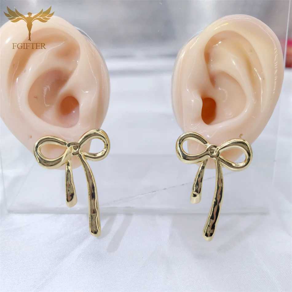 Hyperbole Chunky Earrings Wrinkle Flower Leaf Design Stud Earings Women Golden Stainless Steel Jewelry Accessories Gifts for Her J251208