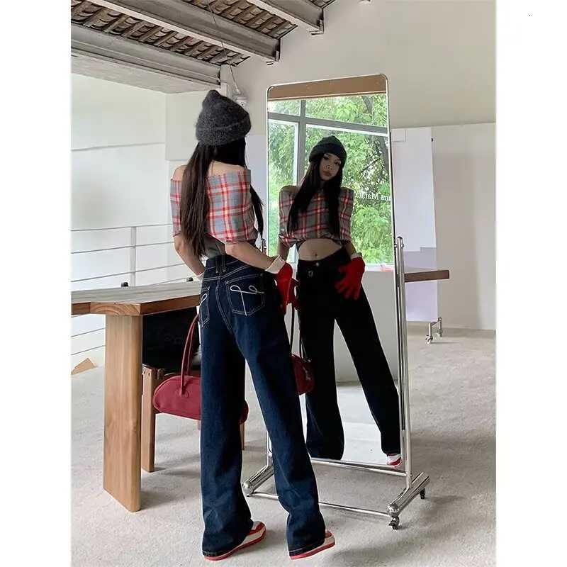 Embroidery Retro High Waist Straight Leg Jeans Womens Loose Casual Wide Leg Pants Floor-Length Trousers Autumn CollectionT251208