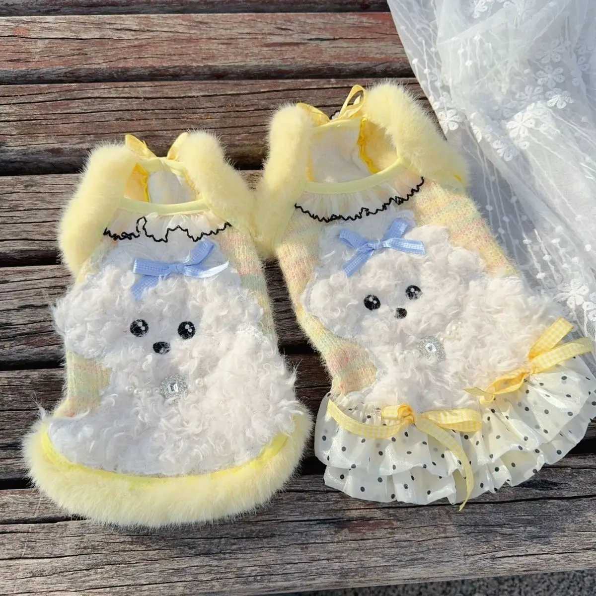 Autumn and Winter Pet Strap Skirt Cute Plush Thick Strap Vest Skirt Pet Sleepwear Home Clothing Puppy Clothes for Small Dogs M251208