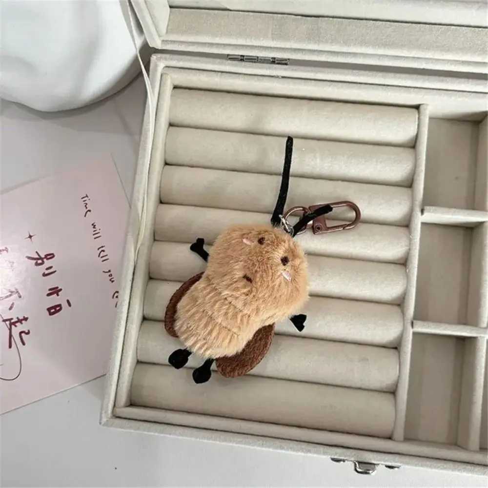 Cute Cockroach Plush Keychain Stuffed Animal Car Key Holder Backpack Pendant Key Chain Fun Gift AccessoriesXJ251208 - view 6