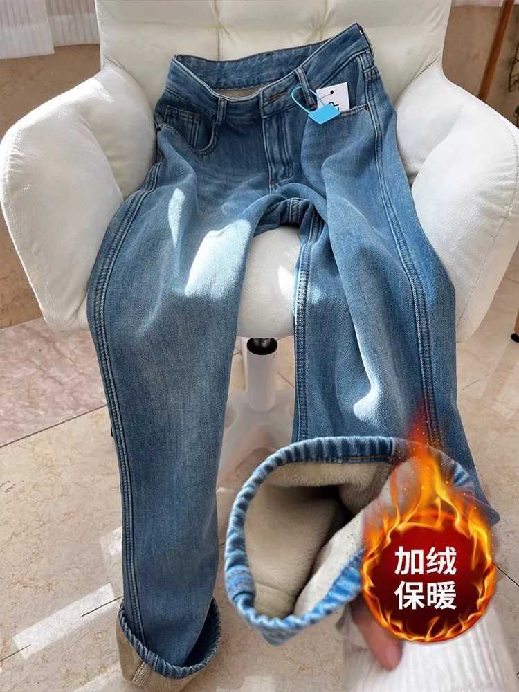 Womens Autumn Winter High Waist Velvet Thick Jeans Loose Fit Fashion for Aunty Flattering for Pear ShapeT251208