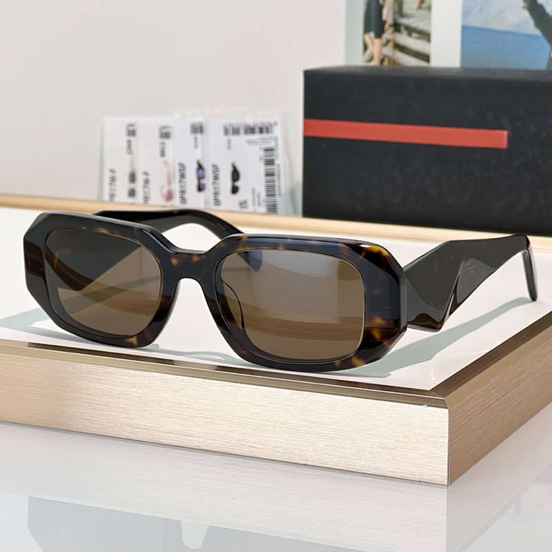 Designer Sunglasses For Women Men Classic Rectangle Full Frame Eyewear P17W Luxury Sunglasses Outdoor Goggles UV400 Glasses With Box