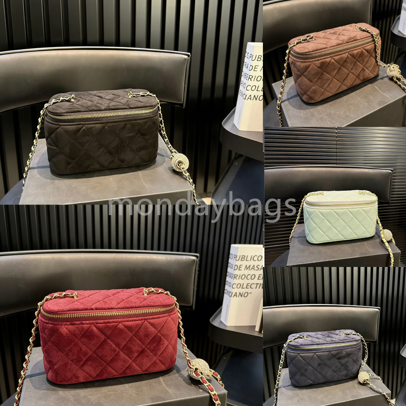 Designer bag luxury bag makeup bag new velvet fabric small diamond ball women's retro gorgeous shoulder bag crossbody bag fashion bag dinner bag