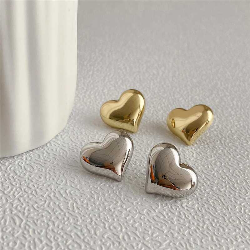 Gold Plated Smooth Surface Heart ShAPed Stud Earrings for Women Minimalist Fashion Girl Wedding Bridal Jewelry AccESSory J251208