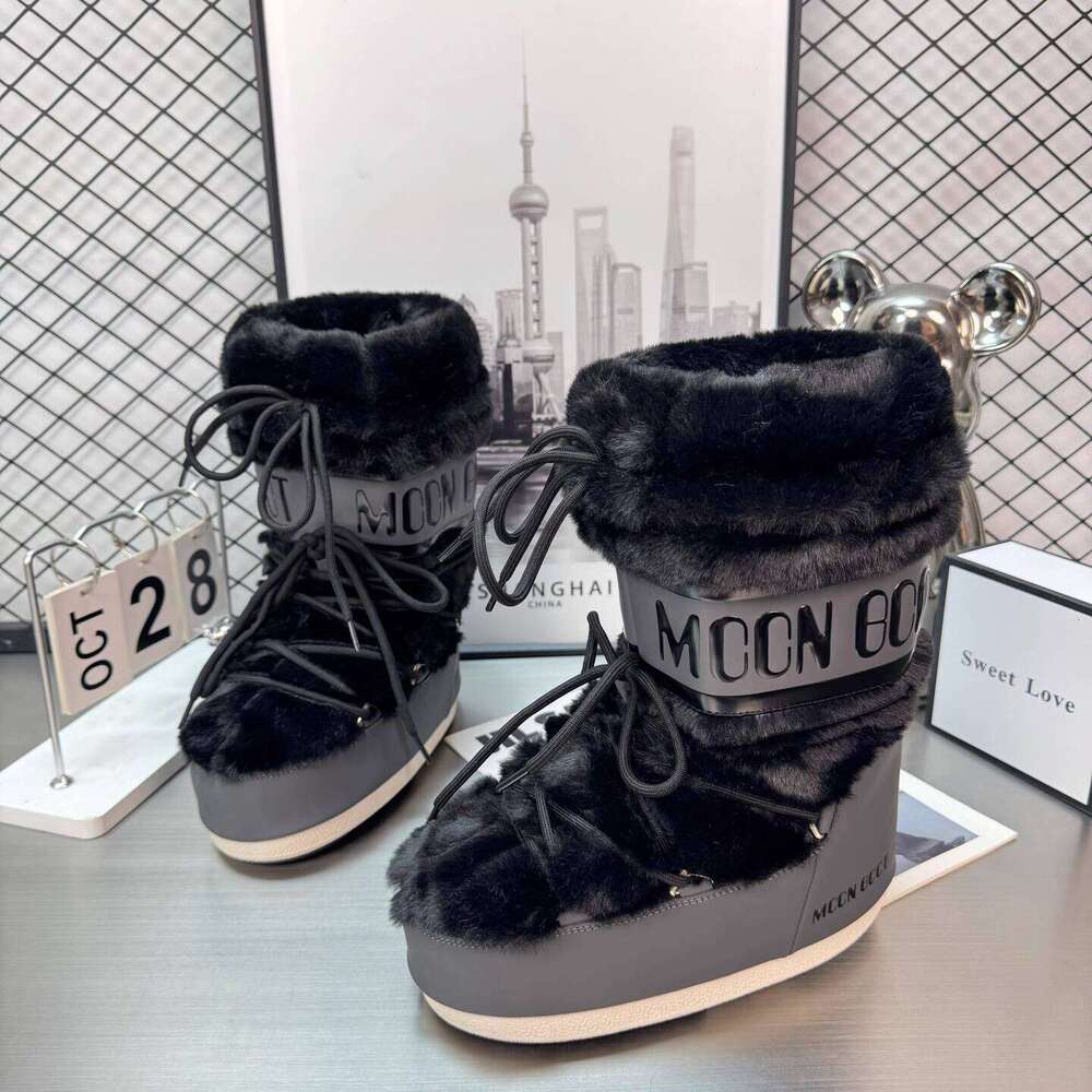 Winter Height-Increasing for Women, Thickened Fur Boots, Non-Slip Outdoor Snow Shoes, Thick Sole, Northeast Cold-Proof Ski Boots dh5831323JY