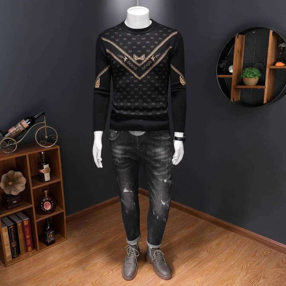 Vintage Fashion Men Winter Men's Jacquard Wool Blend Sweater Round-Neck Knitted Club Outfits Base Shirt