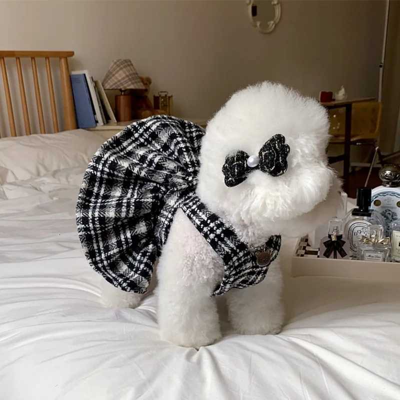 Winter Dog Dress Striped Plaid Pet Dog Warm Clothes Black White Dog Shirt Puppy Skirt Thickened Cotton Dog Coat Bichon Cat Vest M251208