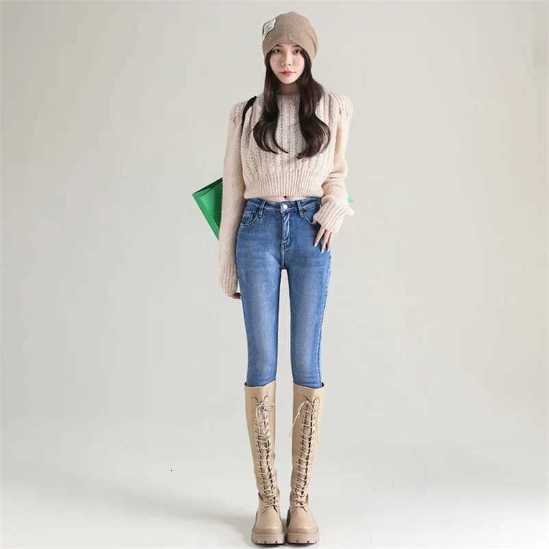 New Winter Women Snow Thermal Fleece Skinny Jeans Casual Lady Warm Velvet Thick Pencil Pants Female Basic Fleece Denim TrousersT251208