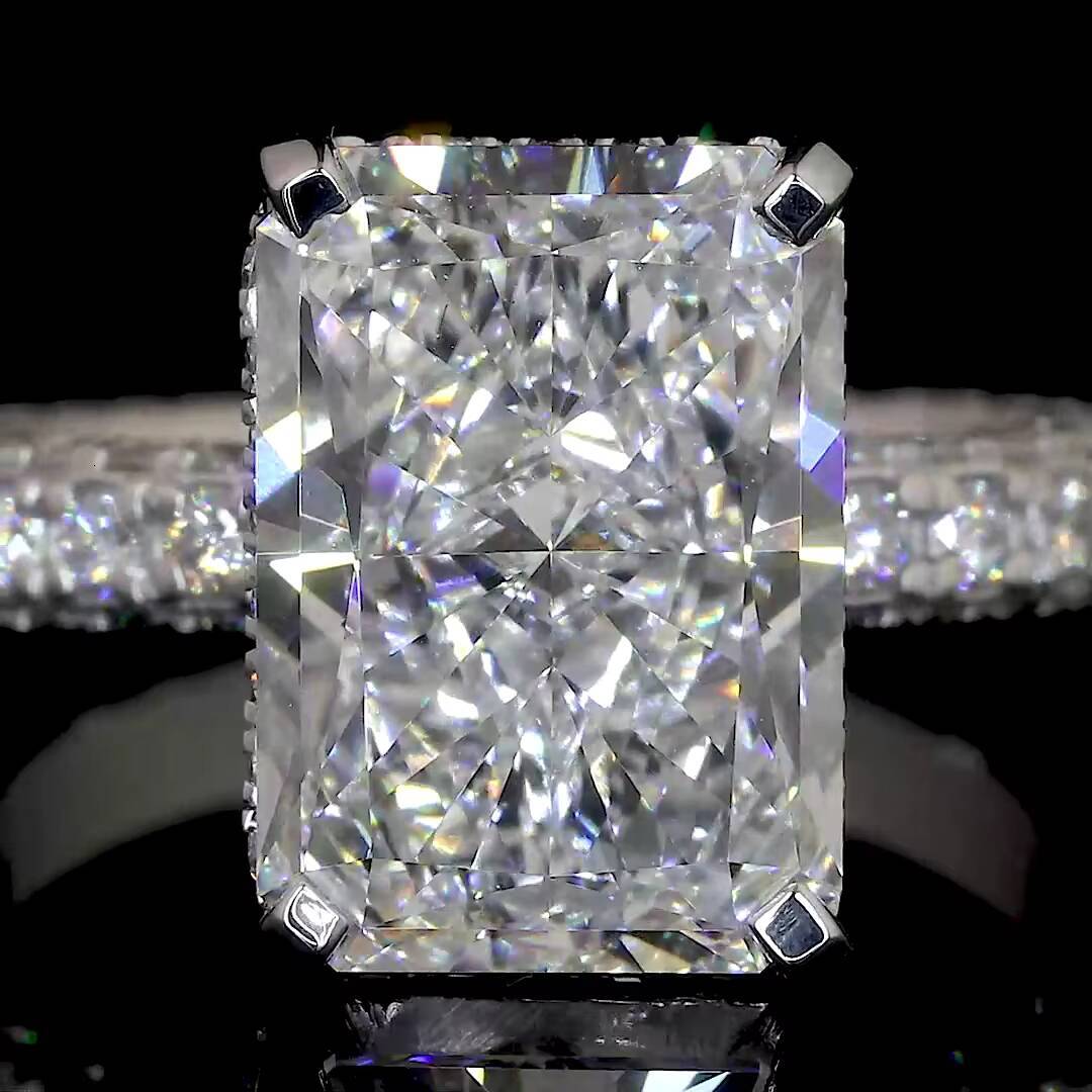 Grande Aura Lab Diamond Ring Emerald Radiance with Pave Band in 14K/18K Gold