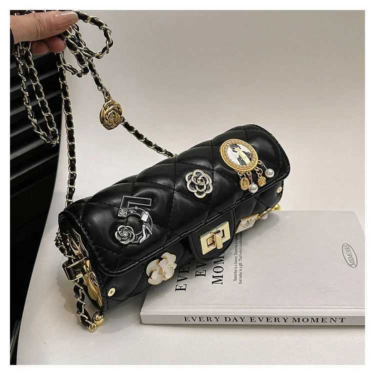 2025 Cool Fi Bag for Wen New Design Advanced Badge Ladies Cross Cylindrical Shoder Bag with Advanced Sense Chain Y251208