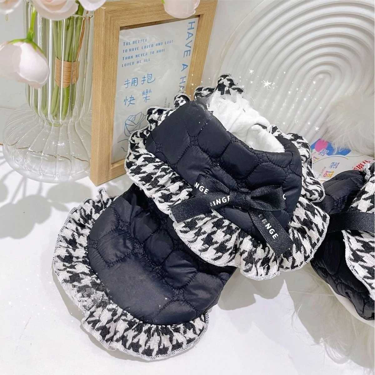 Pet Autumn/Winter Coat Couples Skirt Yorkshire Mattedi Checkered Pumpkin Skirt Winter Coat Puppy Clothes for Small Dogs M251208