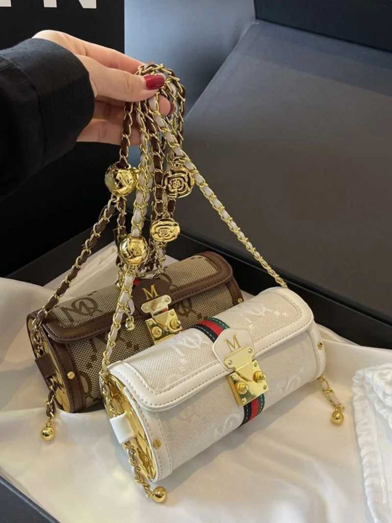 Luxury high-end designer all-mah chain bag wens bag 2025 new fi niche texture fi e-shoder messenger bag cylin Y251208