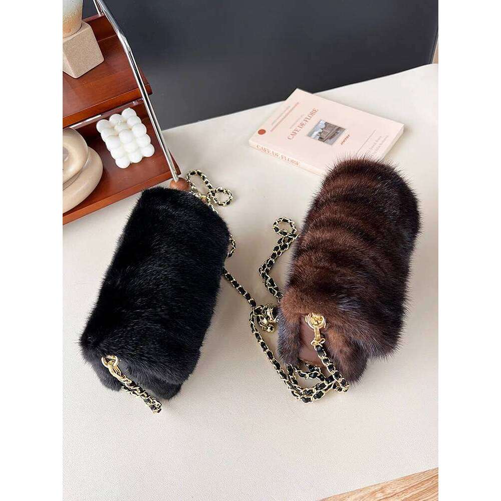 2026 Real Mink Fur For Women Winter Luxury Handbags Crossbody Single Shoulder Bag Evening Bags Ladies Fluffy Handbag