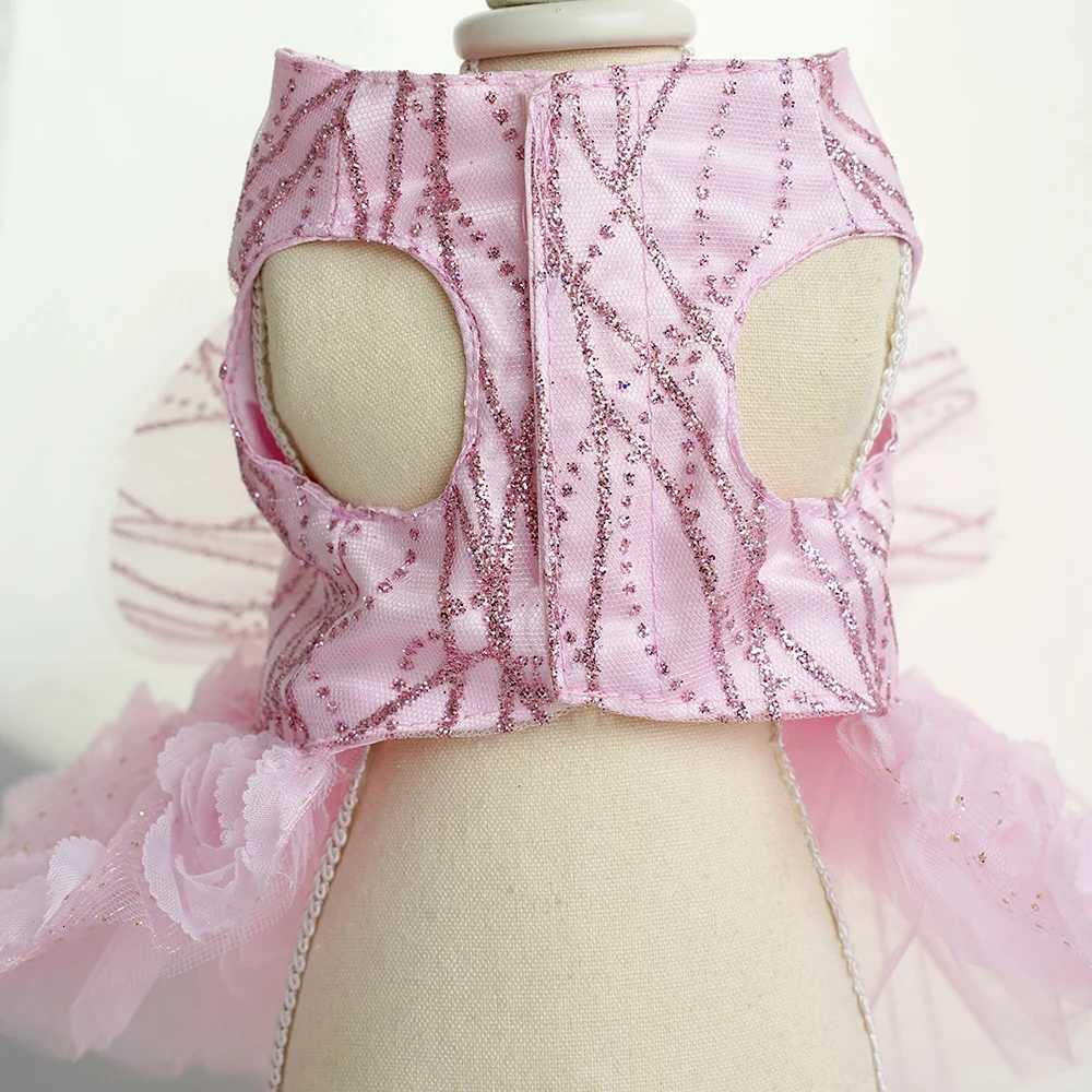 Luxury Designer Puppy Dress for Bride White Pink Girl Dog Wedding Outfit Formal Costume with Lace Rose Flower Small Dog Clothing M251208