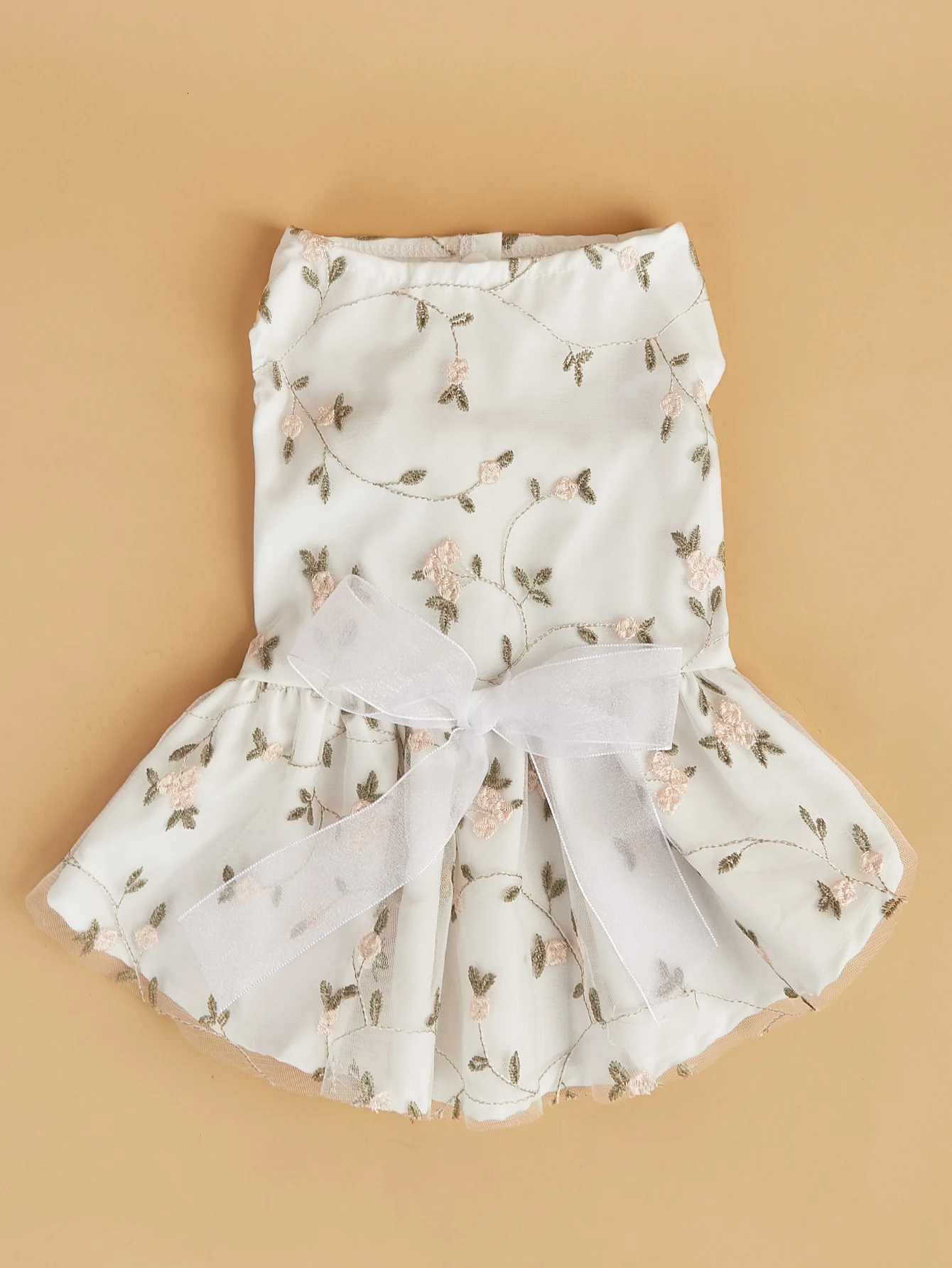 Dog Dress Girl Dog Sleeveless Clothes Embroidered Flower Pet Apparel Doggie Tulle Bowknot Cat Clothing Puppy Dresses M251208