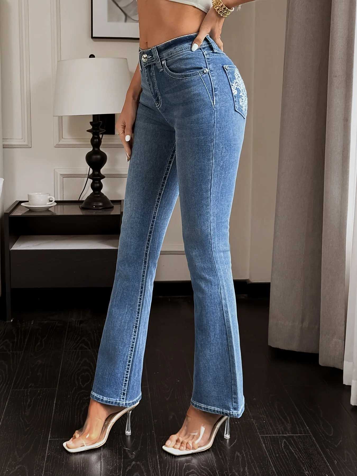 Boho Plus Size High Waist Embroidered Bell Bottom Jeans for Women Stretch Denim Pants Wide Hem Retro Chic Fashion ClothingT251208