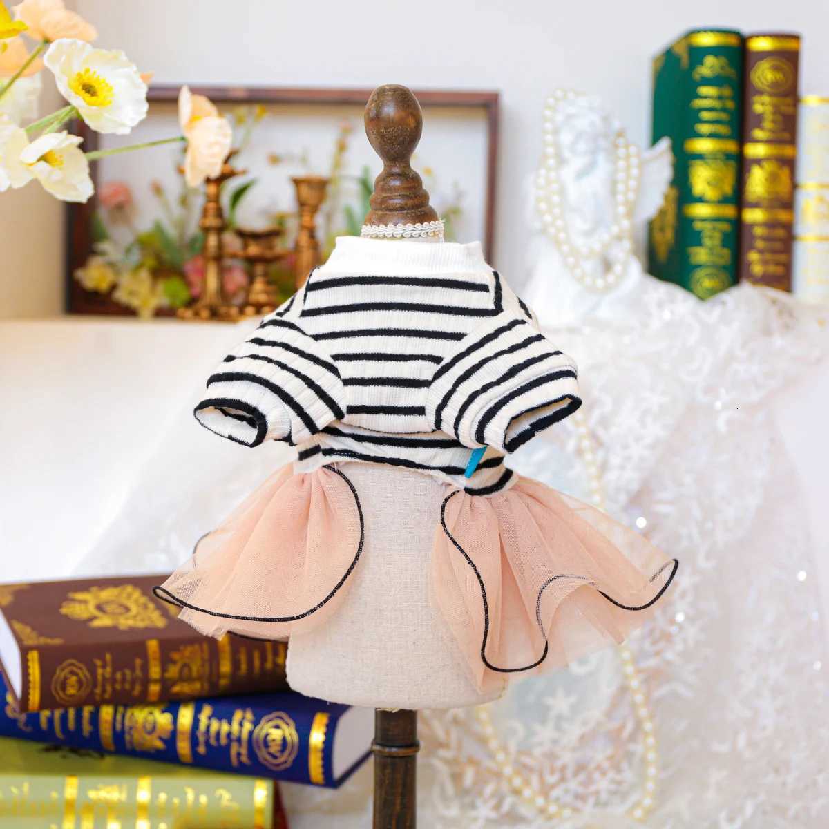 Feifei Bear Puffy Dress Pet Clothes Dog Cat Hair Loss Summer Hair Loss Wedding Dress M251208