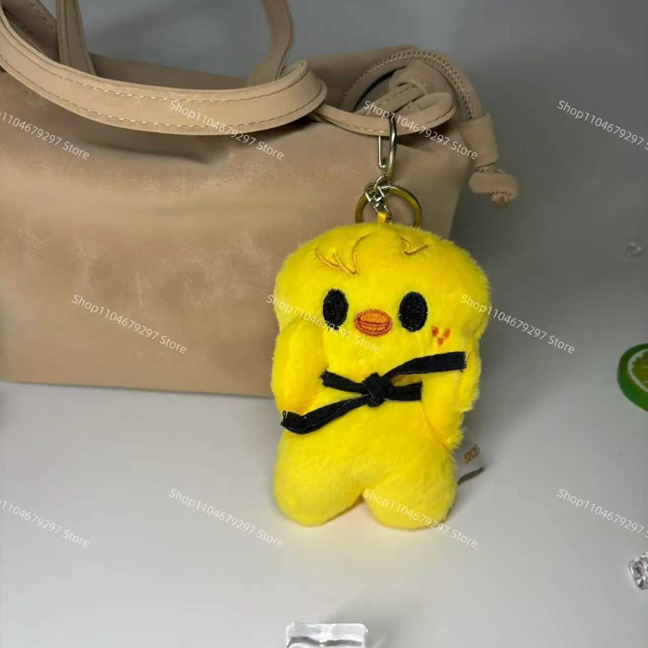 Stray Kids plush keychain magnetic suction doll SKZ bean eye cape plush doll keychain KPOP bangchan felix SKZOO childrens toyXJ251208 - view 5
