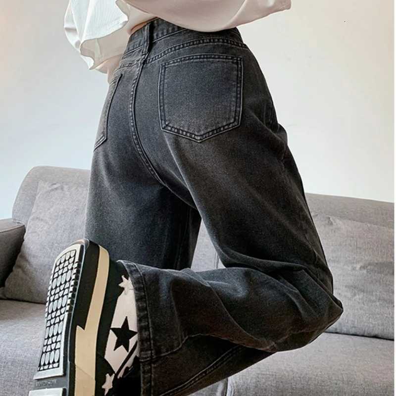 Woman High Waist Loose Wide Leg Jeans Boyfriend Straight Leg Pants Female Gray Black Denim Trousers Autumn Winter Plush JeansT251208