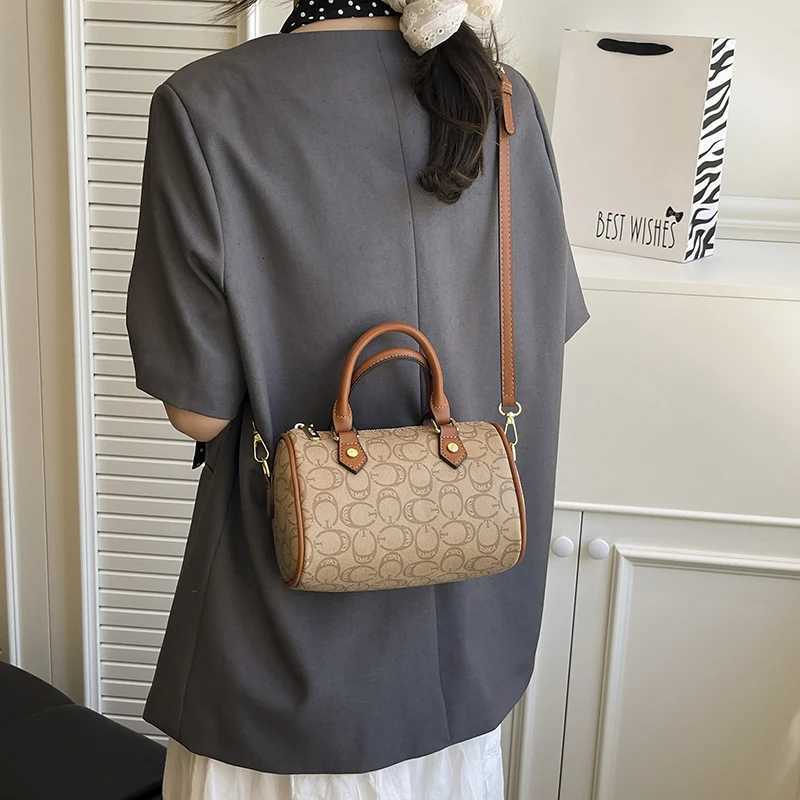 Trendy Paris Fi Messenger Bag Elegant For Business Wen With Letter High-End And B Superstar Cmuter Use Y251208