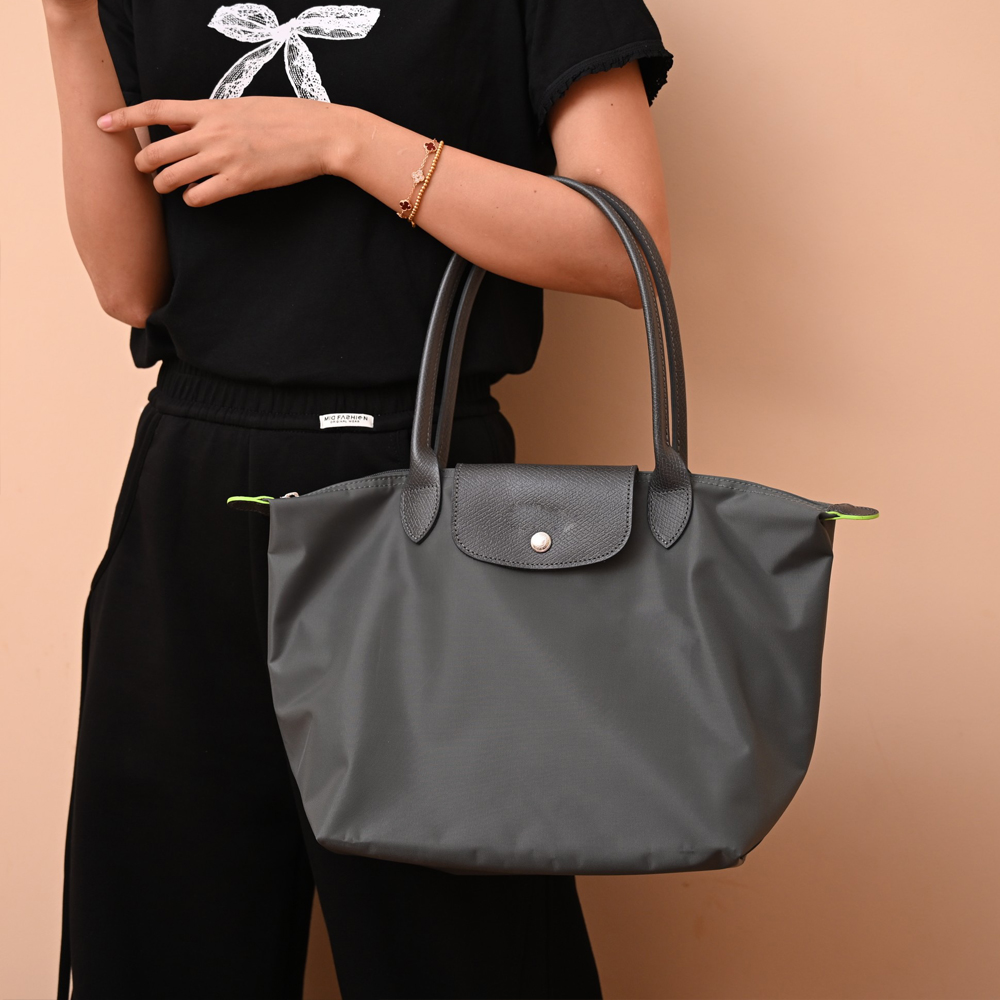 10A Designer Bag Shoulder bag nylon tote bag underarm bag big capacity shopping bag waterproof foldable travel business laptop Women Outdoor Bag