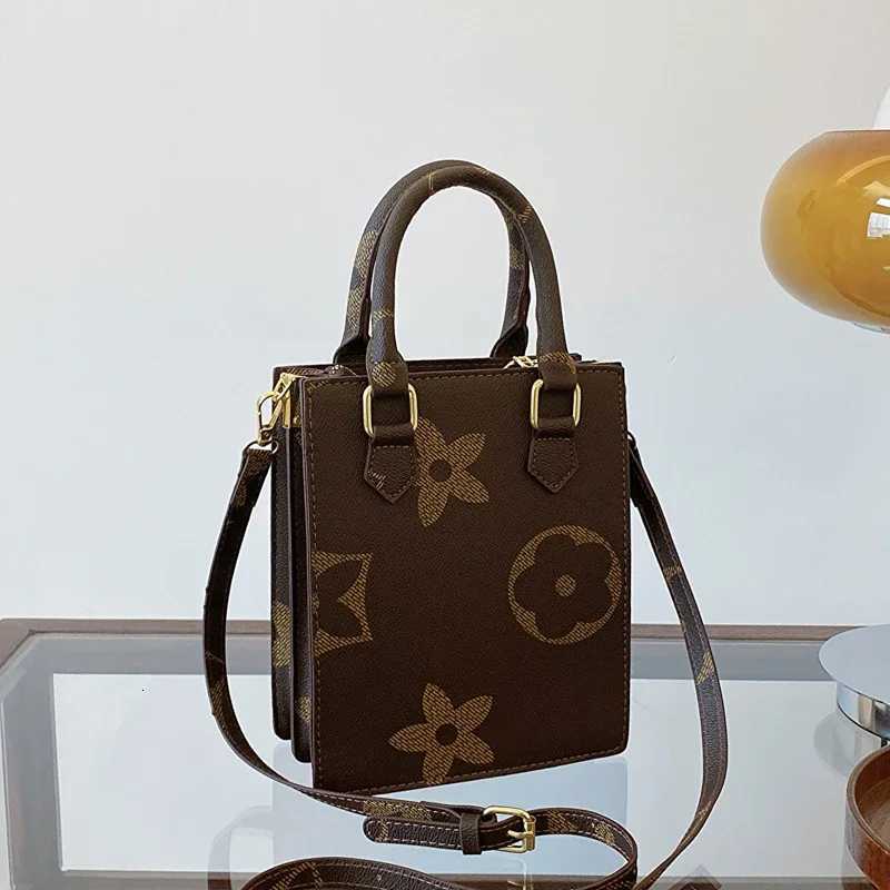 Premium Line Wen Crossbody Bag Luxury Vintage Leather Handbag High End Shoder Y251208