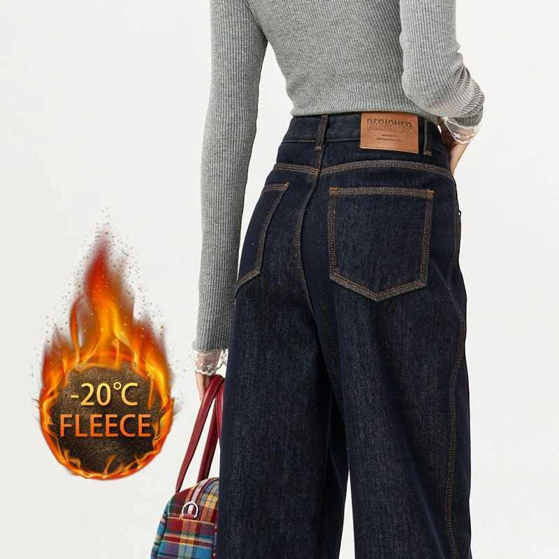 Autumn Winter Girls Plush Thermal High Waist Solid Jeans Lady Fleece Snow Warm Denim Pants Women Baggy Straight Leg Daily JeansT251208