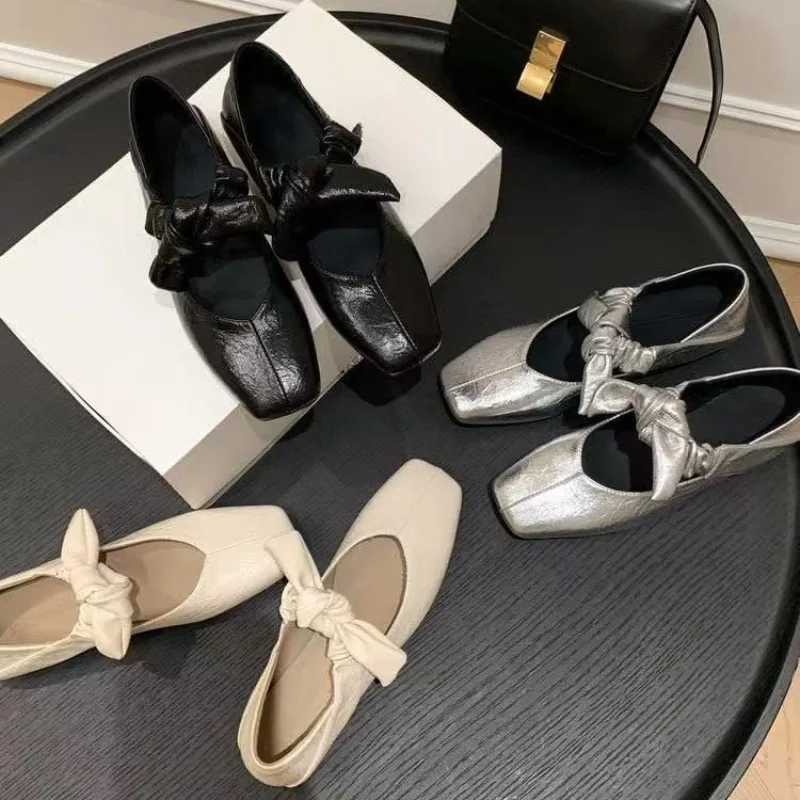 Fi Flat Shoes Womens Spring Square Head Shallow Mouth Butterfly Knot Set Foot Soft Soles N-slip Single ShoesXJ251208