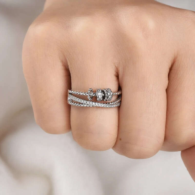 Ring For Women Designer Luxury Zircon Inlaid Diamond Rotating Smart Open for Women Adjustable Anxiety Simple Ins Personality Ring