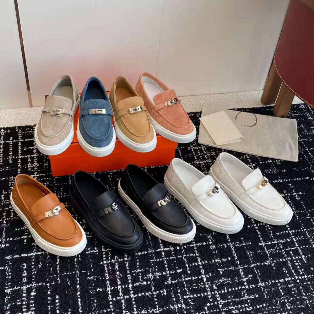 new Luxury designer womens mens loafers slip on Classic business office Vacation Driving sneaker shoes 2025 silver plated kelly buckle Suede Flat lightweight dress