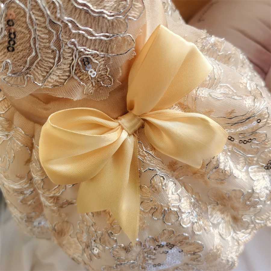 Chic Pet Wedding Dress - Summer/Spring/Fall Lace Princess Skirt for Small to Extra-Small Dogs Cats Knit Polyester with Magic M251208