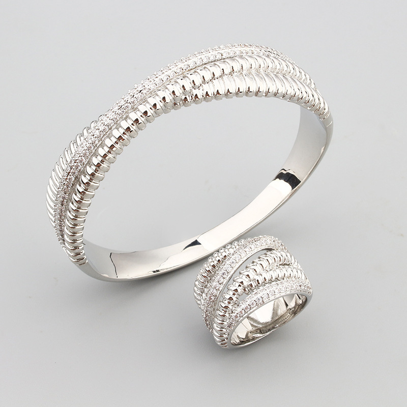 French Court Style Irregular Cross Chain Bracelet Ring For Women With Zircon Inlay Wholesale E2