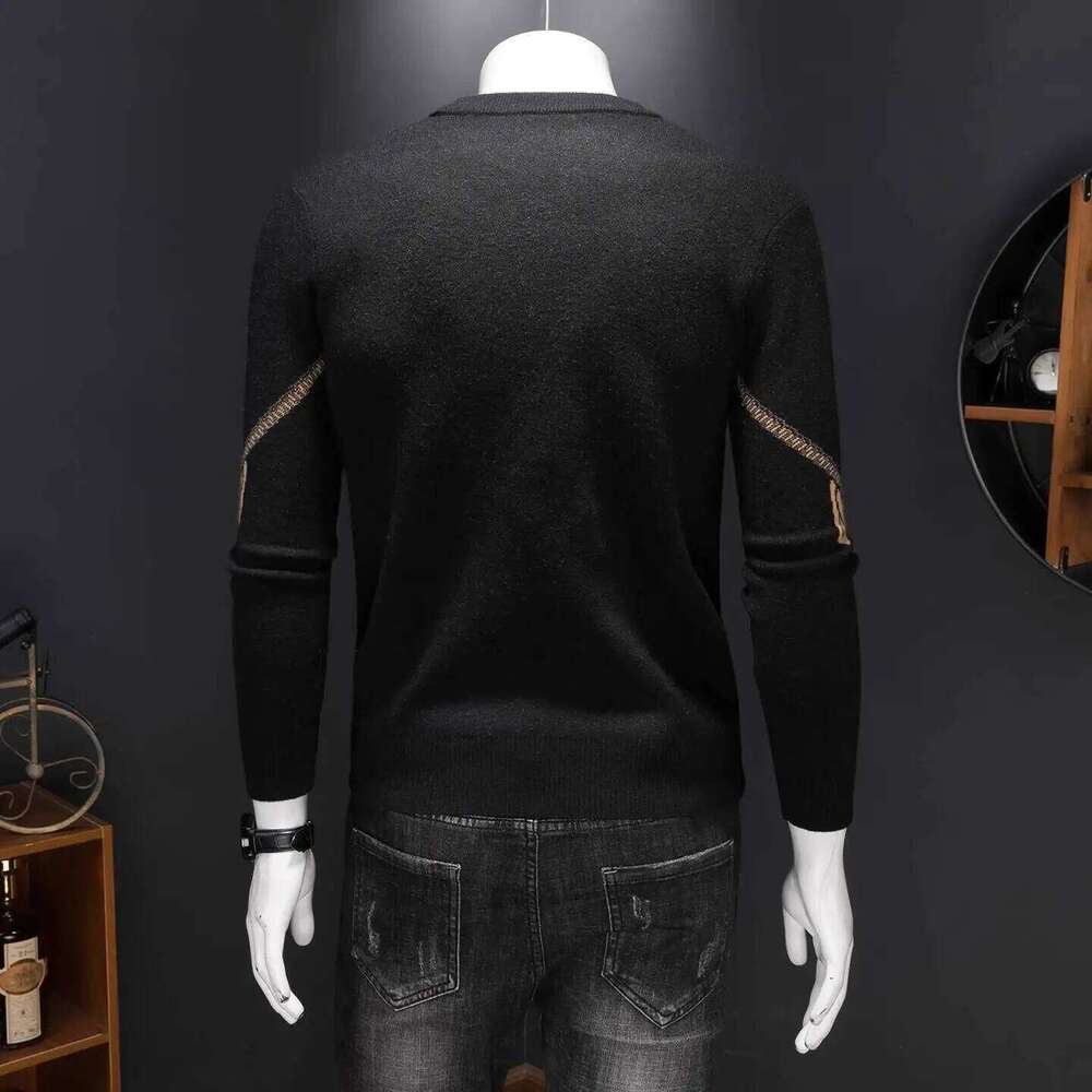 Vintage Fashion Men Winter Men's Jacquard Wool Blend Sweater Round-Neck Knitted Club Outfits Base Shirt