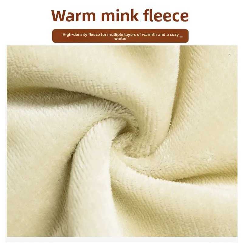 Autumn Winter Thickened Fleece-Lined Vintage Straight-Leg Jeans Womens Slimming Hip-Hiding Elastic Micro-Flared Cotton TrousersT251208