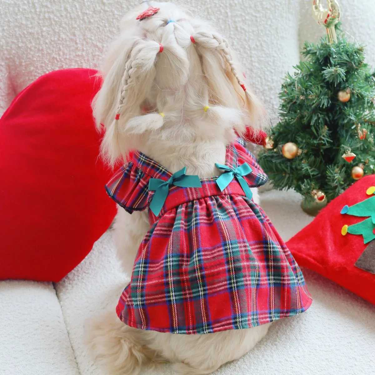 380A Red Plaid School-Style Dress with Bow Accents and Flutter Sleeves Is Suitable for a Christmas Party M251208